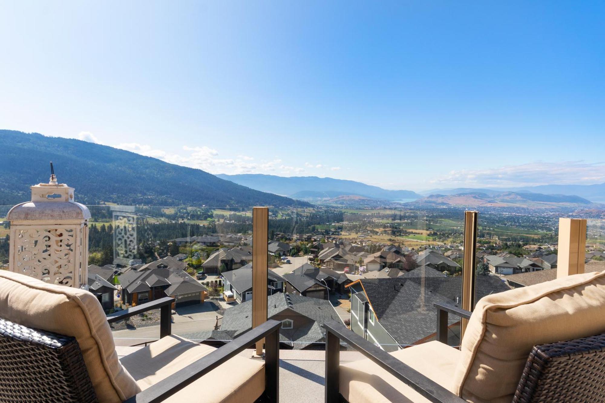 Stunning 5 Bed House On Silver Star Mountain Villa Vernon Exterior photo