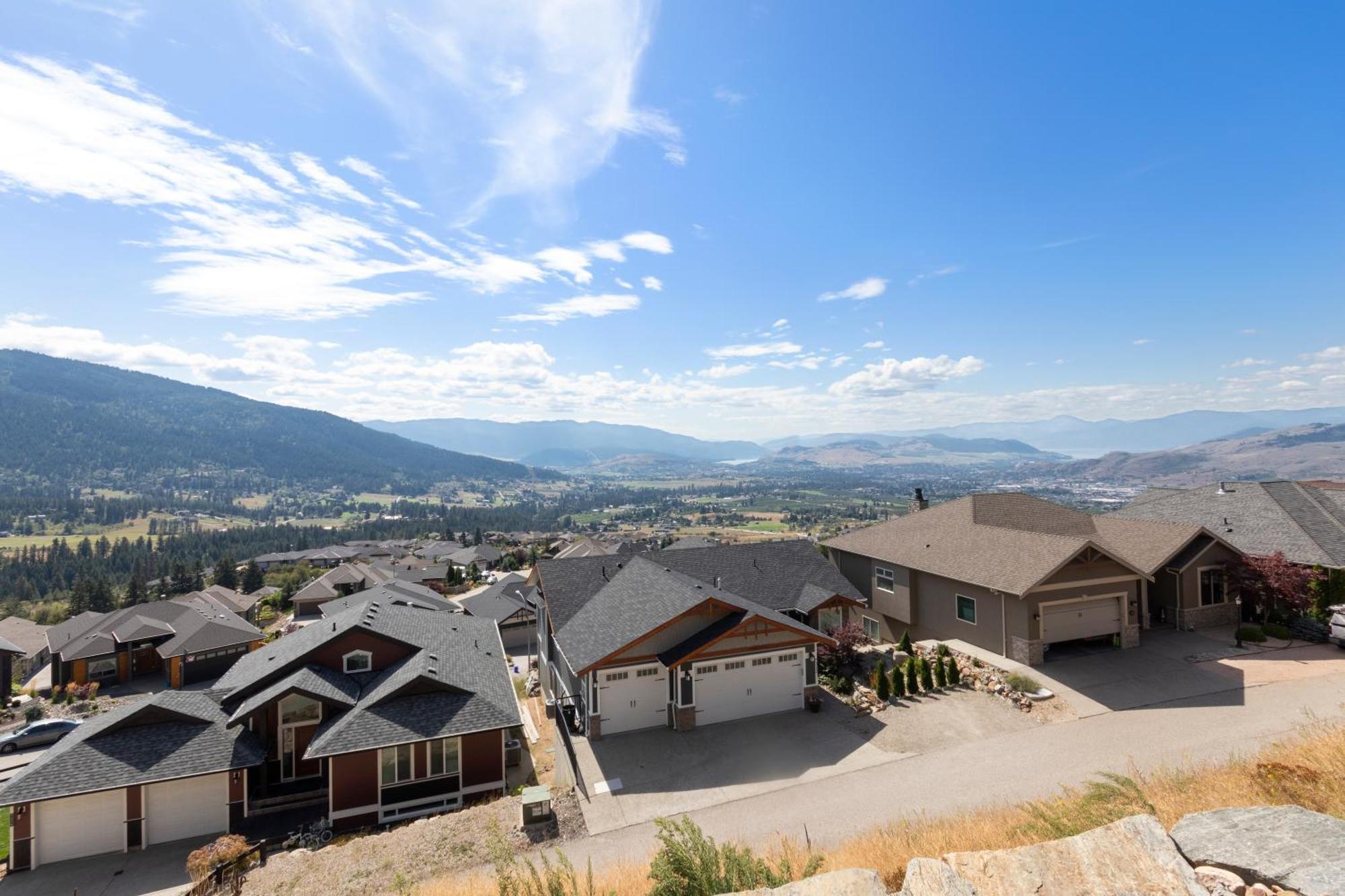 Stunning 5 Bed House On Silver Star Mountain Villa Vernon Exterior photo